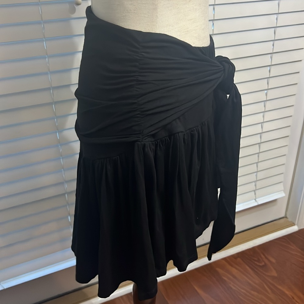 Vintage bebe Ruffled Skirt - Picture 5 of 7